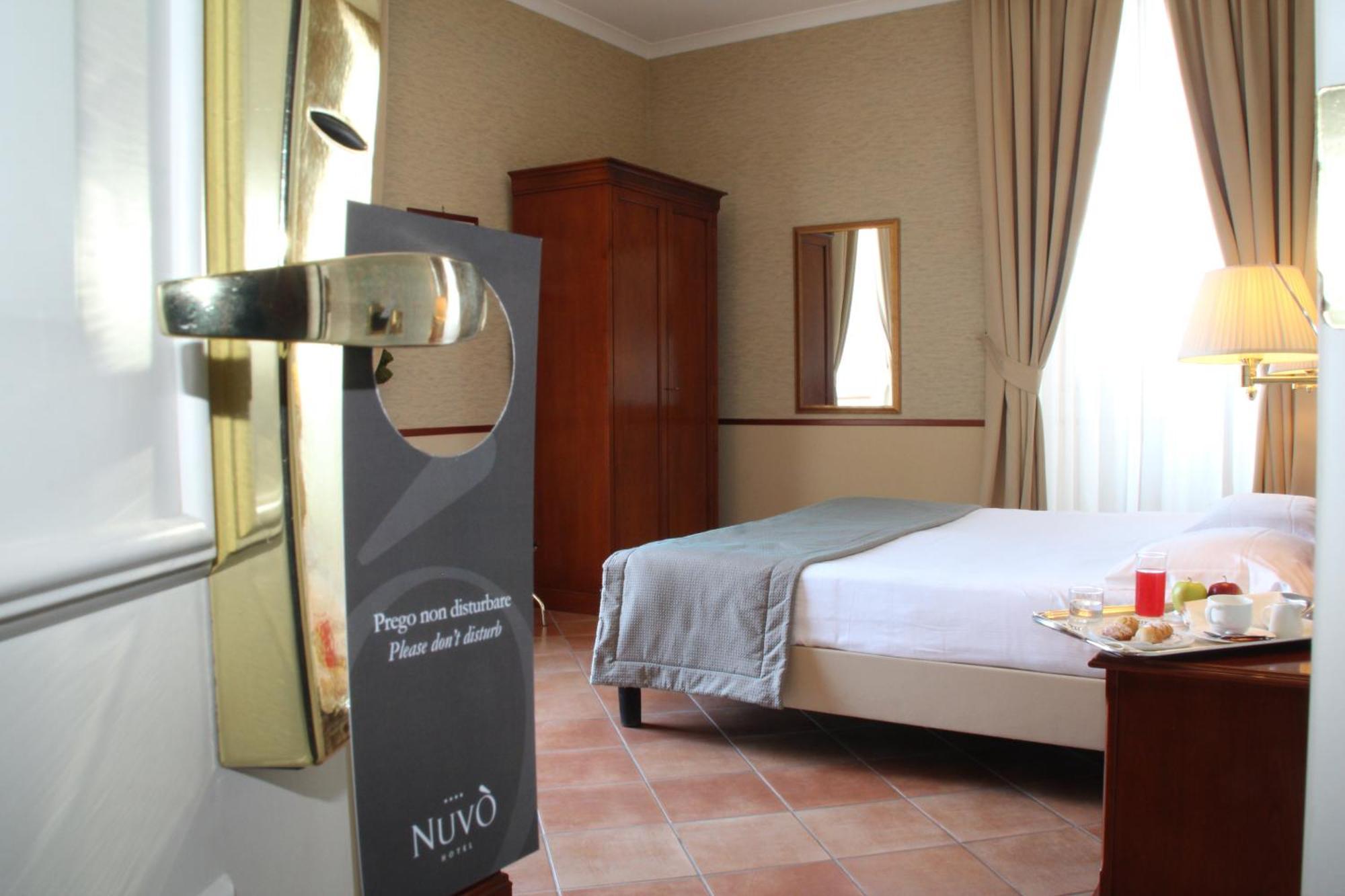 Chambre Double ou Lits Jumeaux
