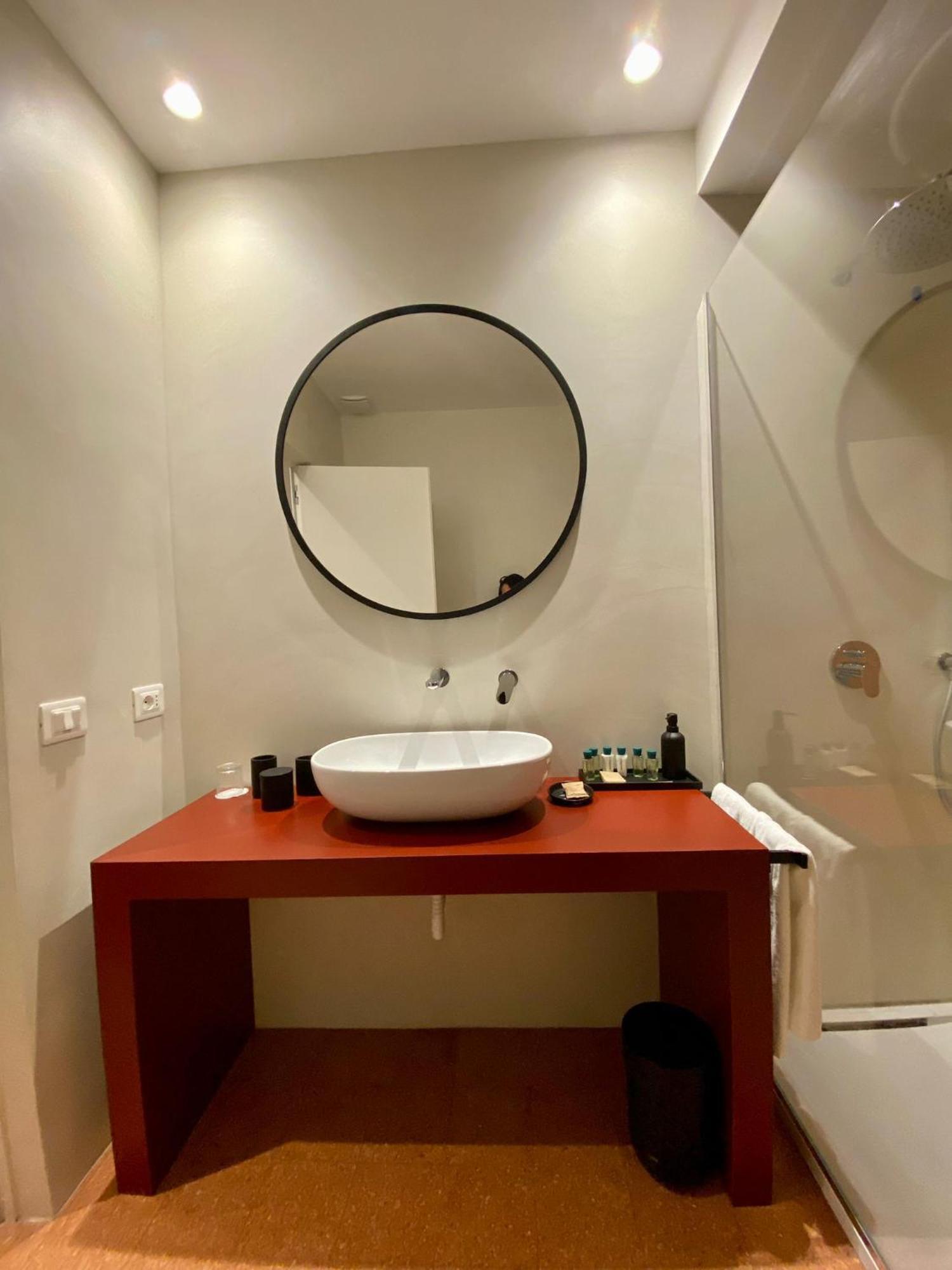 Quadruple Room Bath
