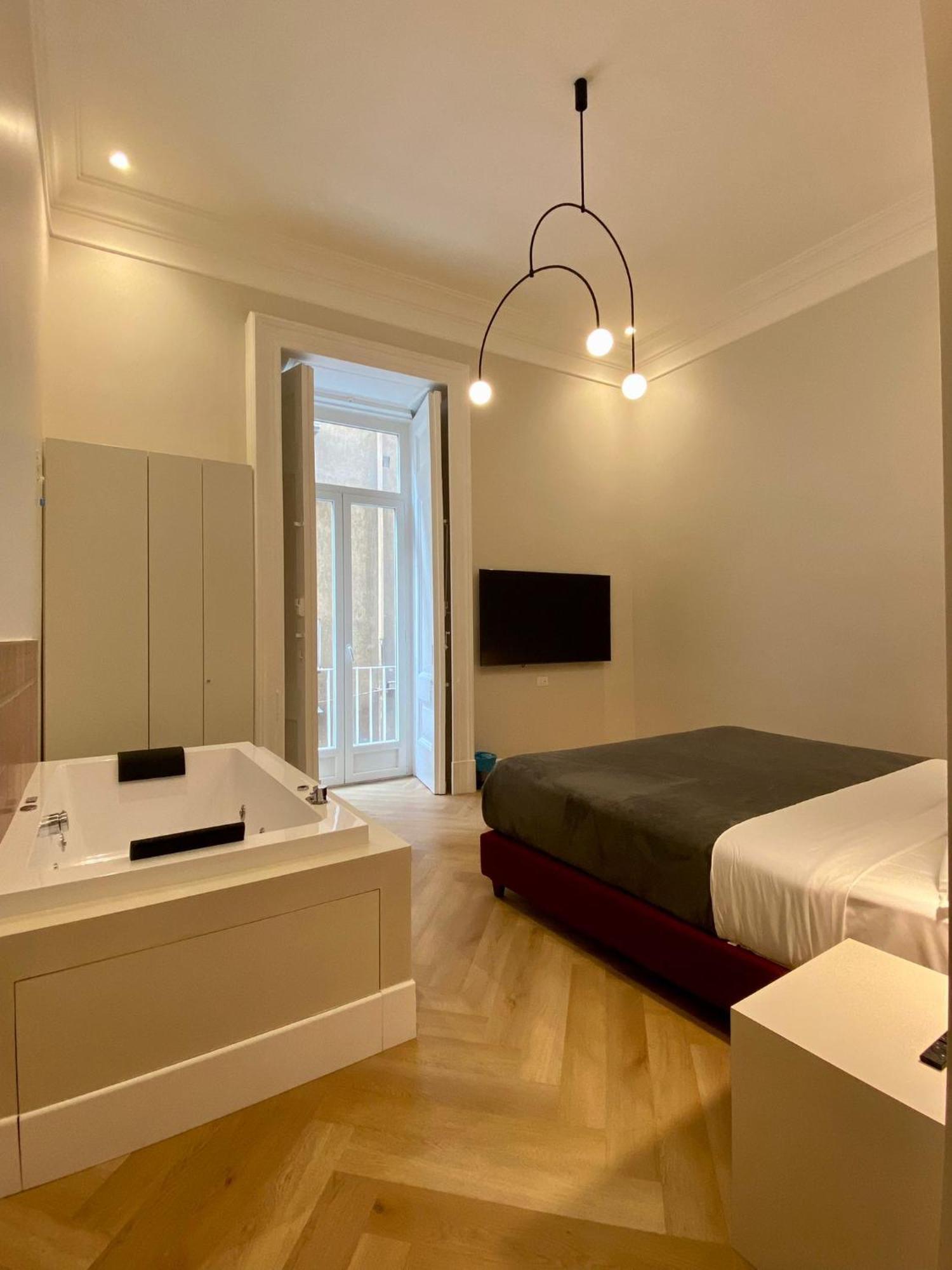 Quadruple Room Bath