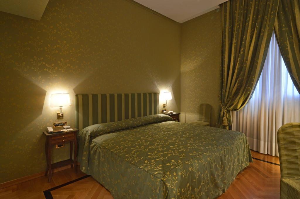 Chambre Double - Vue sur Cour