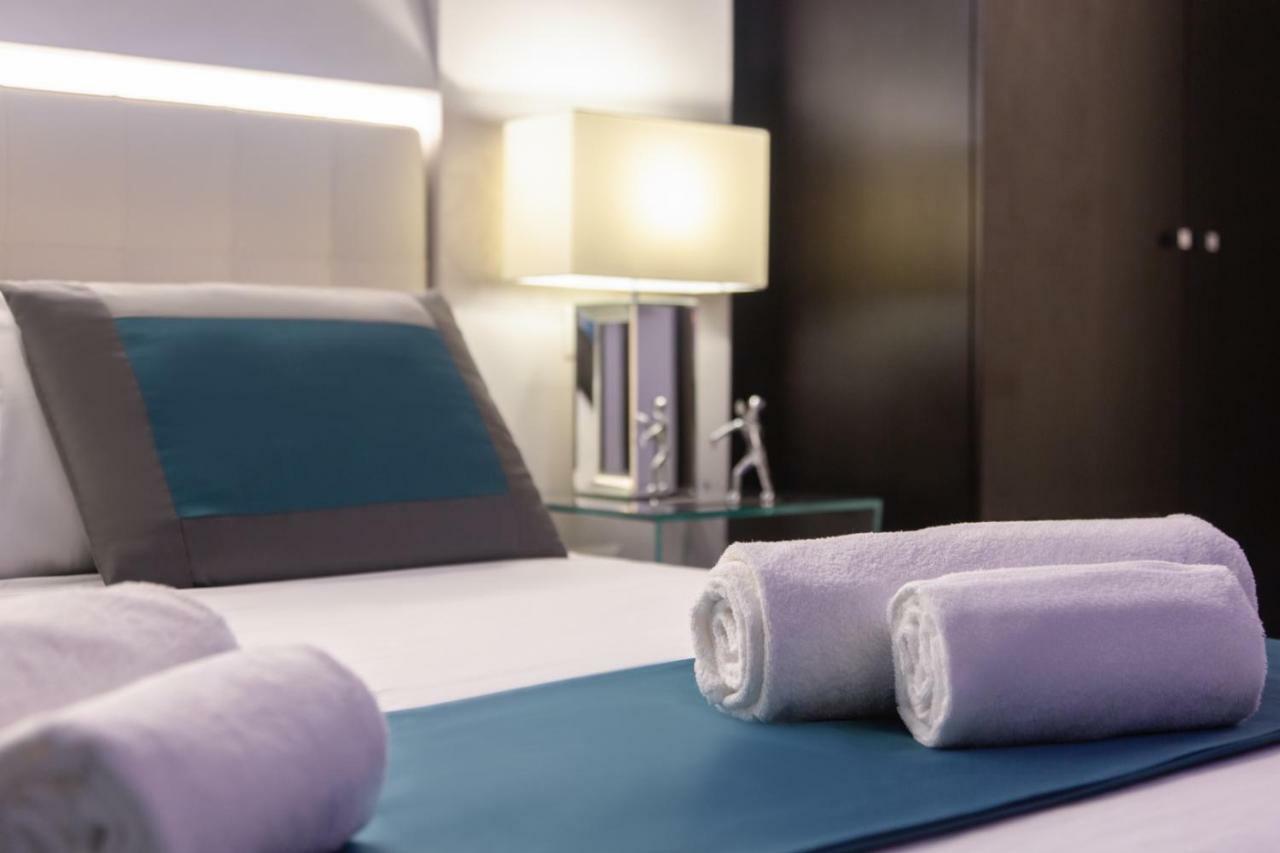 Chambre Lit King-Size Dépendance avec Baignoire Spa et Sauna