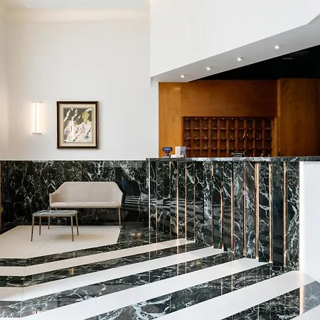 Best Western Plus Hotel Plaza-3